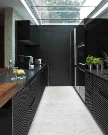 İç mekandaki siyah mutfaklar - minimalizmin lüks sadeliği