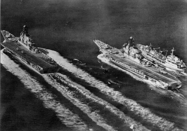 1940 yılında uçak gemileri bunun bir parçası olarak Sovyet Donanması değildi. / Fotoğraf: livejournal.com