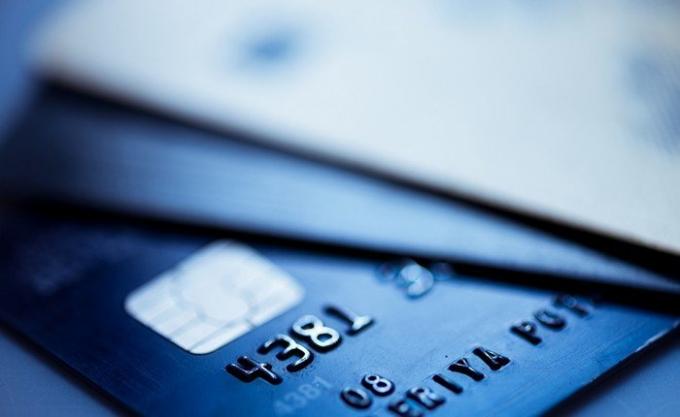 dolandırıcıların banka kartınızı korumak için nasıl 7 ipucu