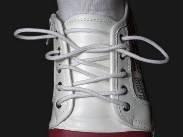 "Çöz Yapma!": Profesyonel ayakkabı bağcıklarını