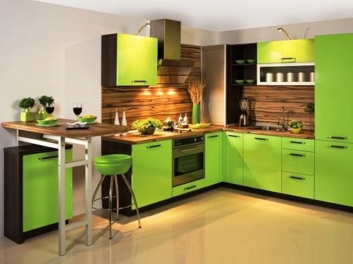 Yeşil ve beyaz mutfak - kireç rengi