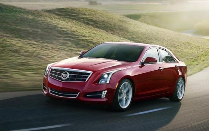 Lüks Amerikan sedan Cadillac ATS 2014. | Fotoğraf: cheatsheet.com.