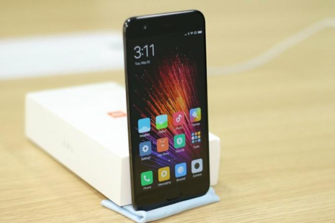 Güçlü ve işlevsel bir amiral gemisi olan Xiaomi Mi 6 akıllı telefonun incelemesi - Gearbest Blogu