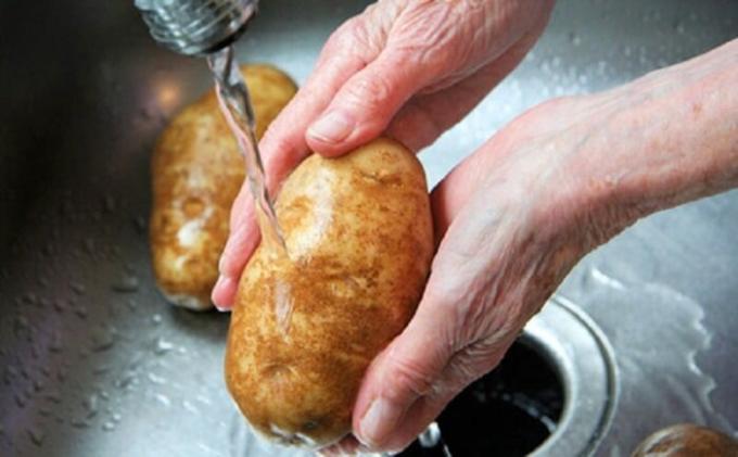 Patates gibi yöntem zamanki tencere olmadan daha hızlı zamanlarda pişirin