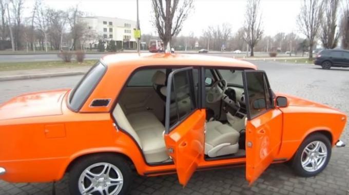 Ayarlama düzeyi 80: Zaporozhye ikamet lüks sedan "Penny" yapmıştır