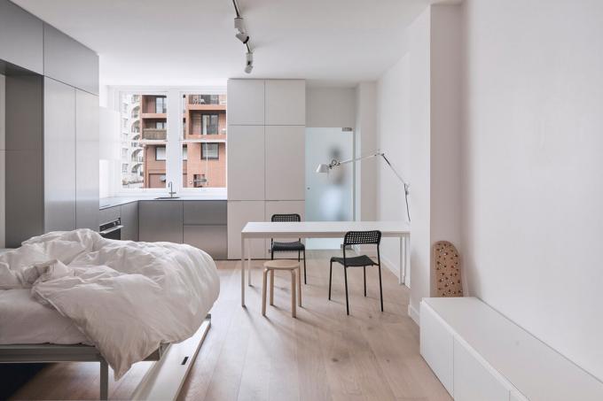 Tam yatak bulunan stüdyo-malogabaritki 30 m²: Öncesi ve Sonrası
