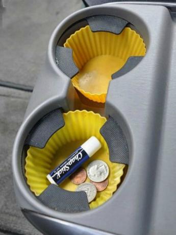 Kirlenmeye karşı koruma cupholders.