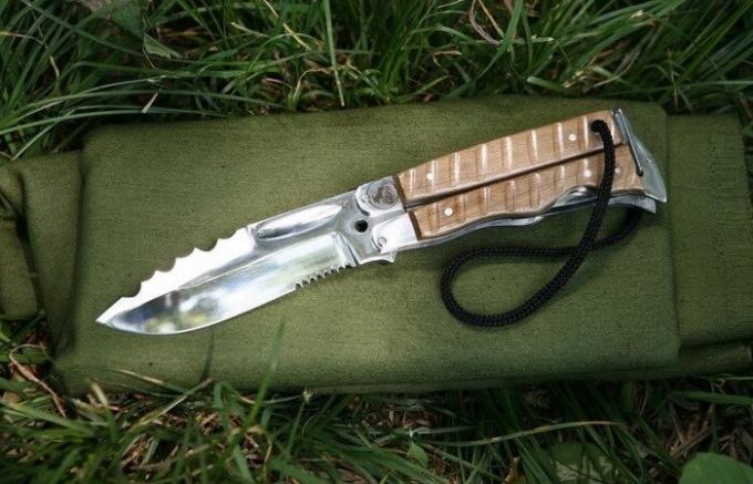 Survival bıçak "Kurt Adam": sert Rus Balisong