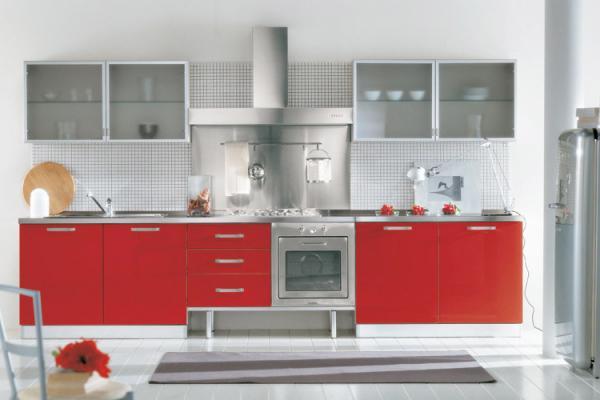 kırmızı ve beyaz mutfak
