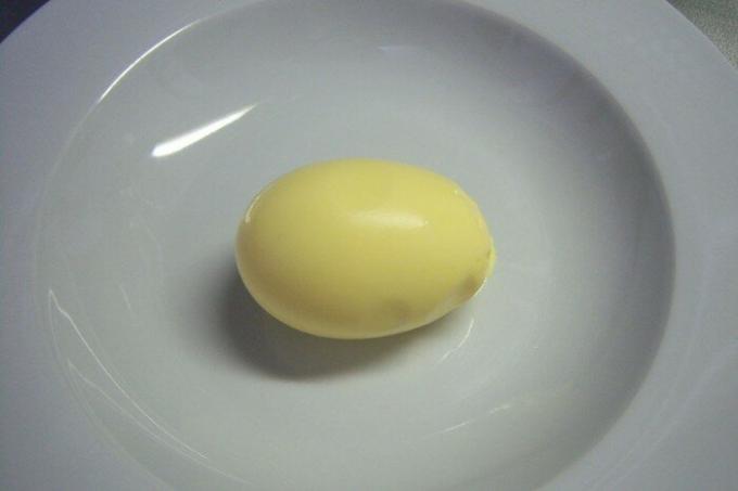 bir "altın yumurta" ya da kabukta omlet nasıl hazırlanır