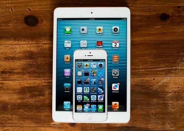 Elma: iPhone ve iPad.