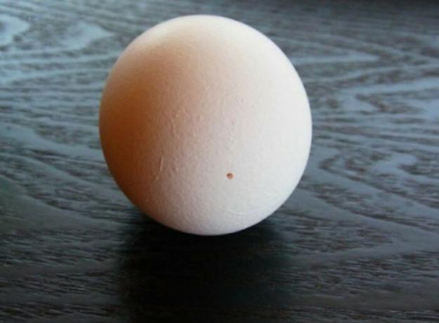 Kabuk "slazit" kendisi hangi bir sert yumurta pişirmek için nasıl
