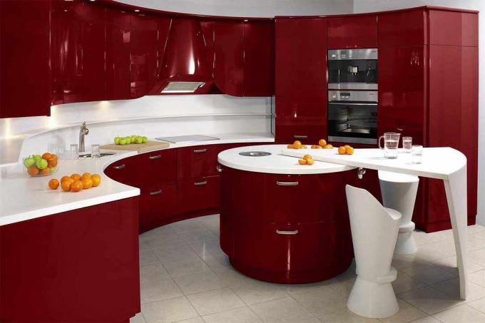 Kırmızı ve beyaz mutfak (51 fotoğraf): bir mutfak alanını kendi ellerinizle, fotoğrafınızla ve fiyatınızla dekore etmek için video talimatları