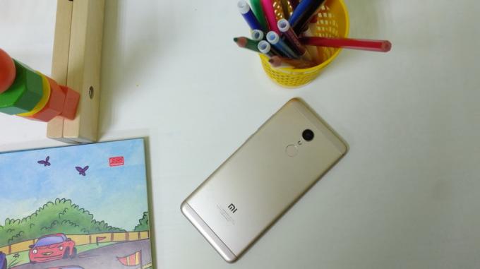 Xiaomi Redmi 5 incelemesi: standart dışı bir bütçe telefonu - Gearbest Blogu